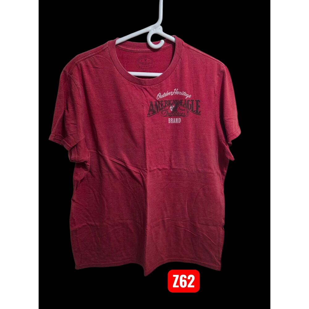 Z62 American Eagle Outfitters Vintage T-Shirt Red Print on both sides. 
XL